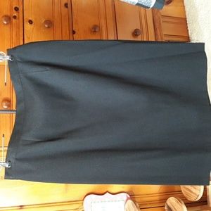 Sag Harbor Washable Wool Black Skirt